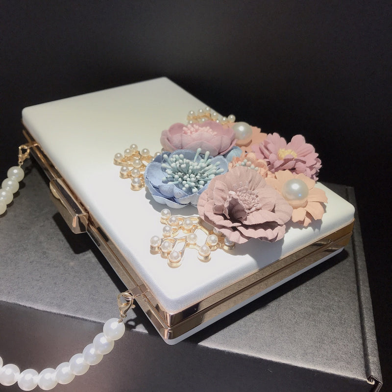 Pearl Flower Women Clutch