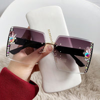 Women Fashion Oversized Sunglasses