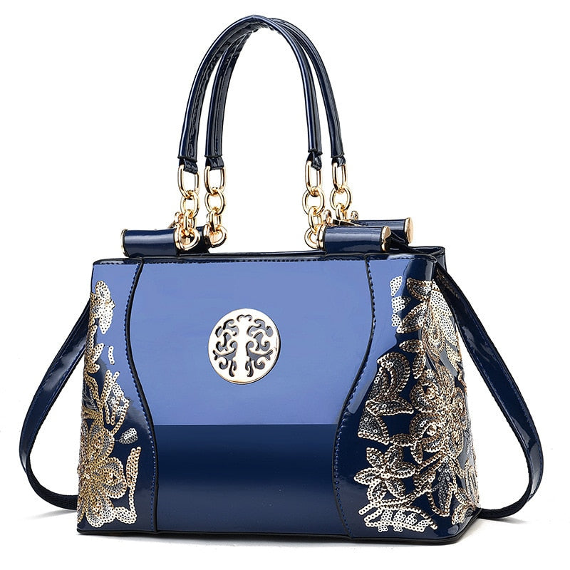 Elegant and Spacious Women's Handbag