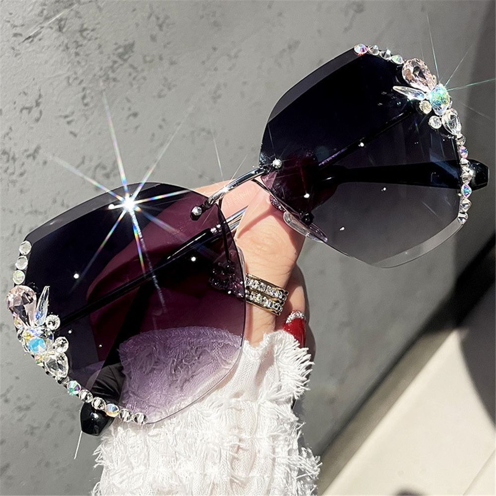 New Vintage Rhinestone Sunglasses